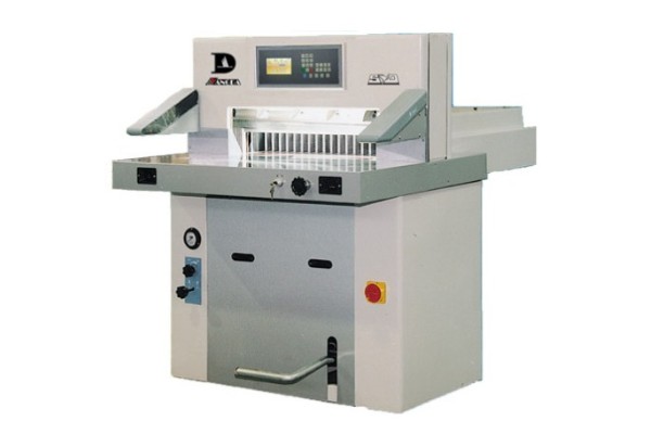 QZK670DT電腦顯切紙機(jī)