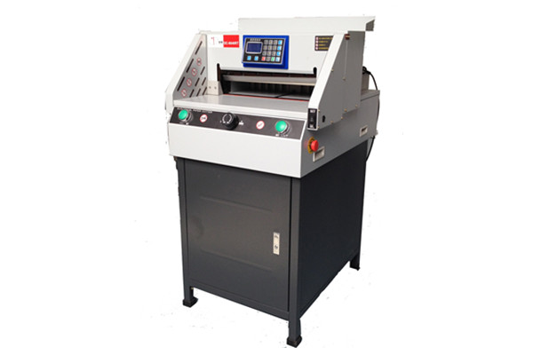 DC-8646RT 電動程控切紙機(jī)