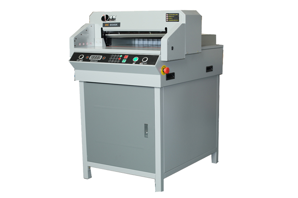 DC-8546K數(shù)控切紙機(jī)